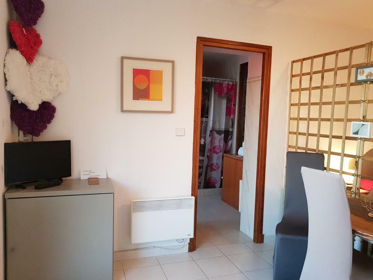 Maison Patricia Menton Appartemets ภายนอก รูปภาพ